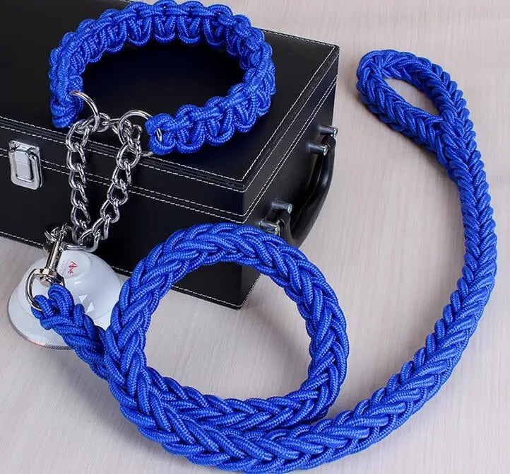 Double rope dog leash set by Kritter Krush with two sturdy, adjustable leashes for walking multiple dogs at once.