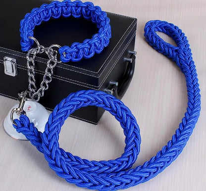 Double rope dog leash set by Kritter Krush with two sturdy, adjustable leashes for walking multiple dogs at once.