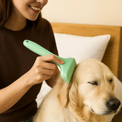 Kritter Krush V-Shaped Slicker Brush for grooming pets, with fine metal pins for removing loose fur and mats.