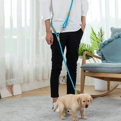 Elastic dog leash by Kritter Krush featuring a durable, adjustable design with a comfortable handle for walks.
